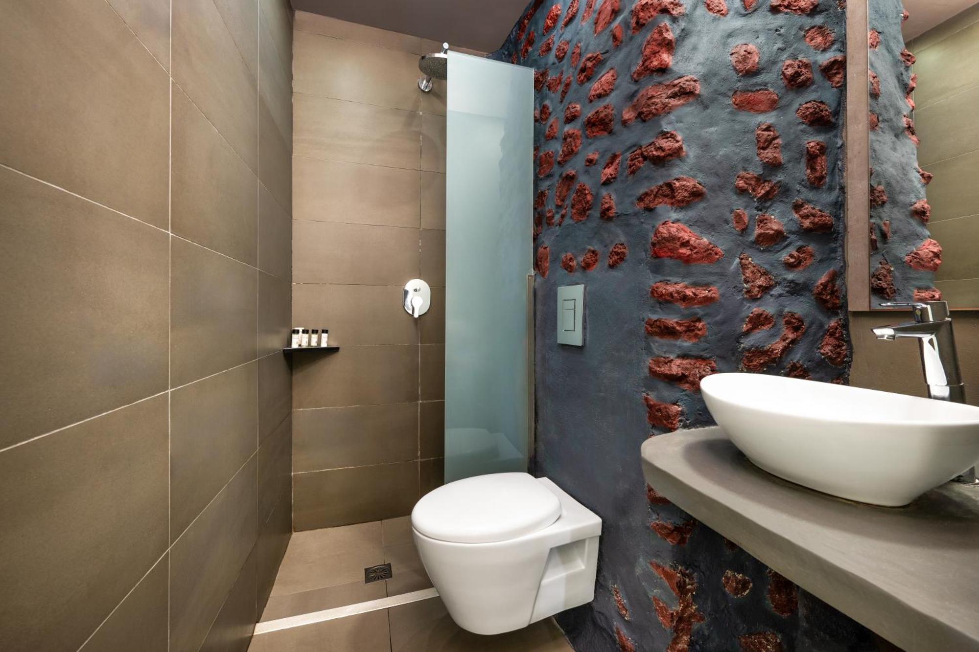مبيت وإفطار أويا Lava Stone المظهر الخارجي الصورة